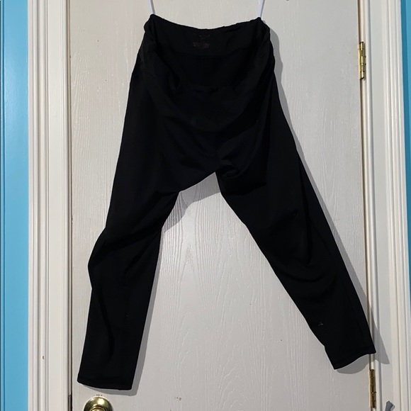 LEGGINGS - Picture 1 of 2